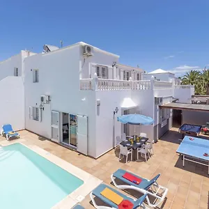 Susie By Villa Puerto del Carmen (Lanzarote)